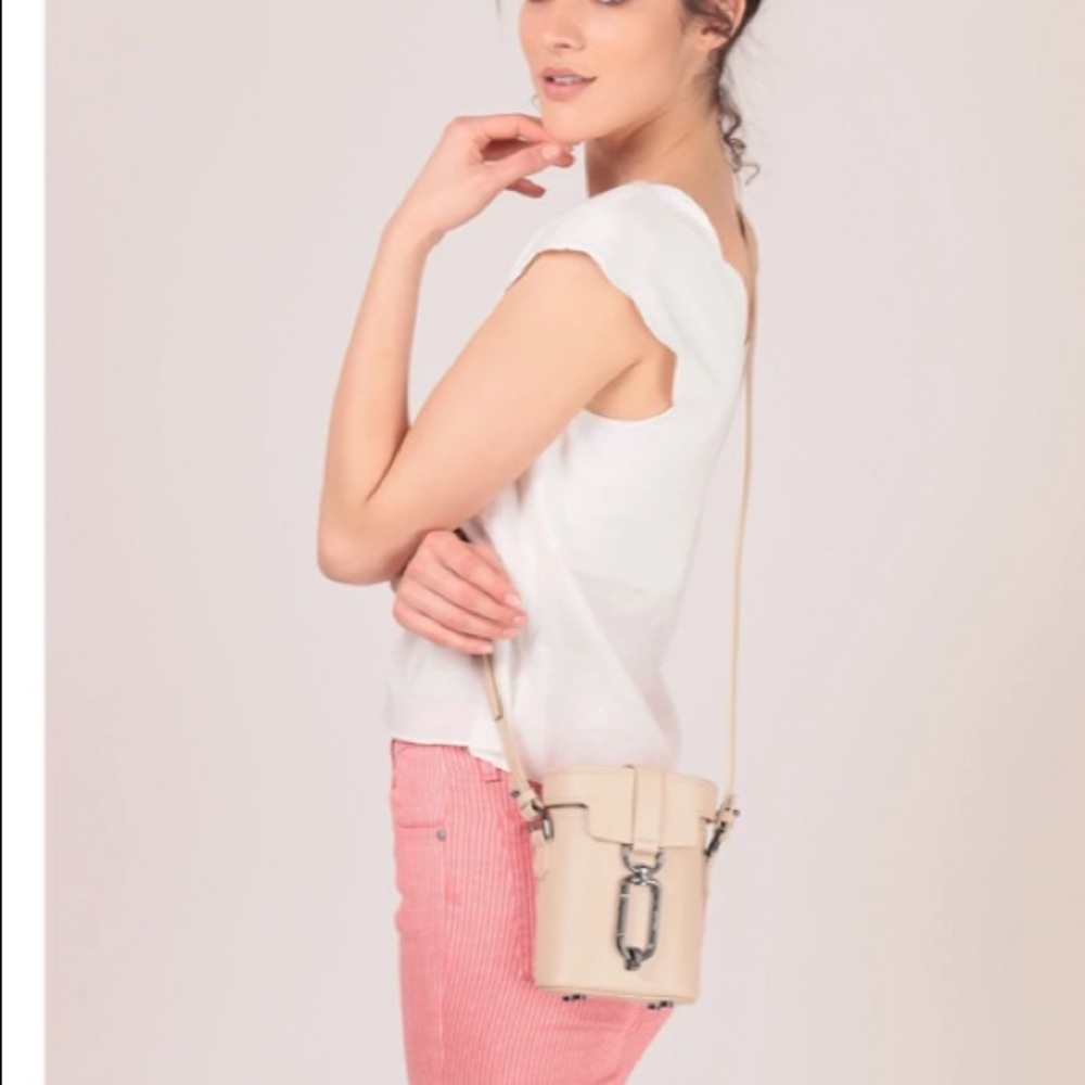 Brooklyn Crossbody Bag - Picture 6 of 7
